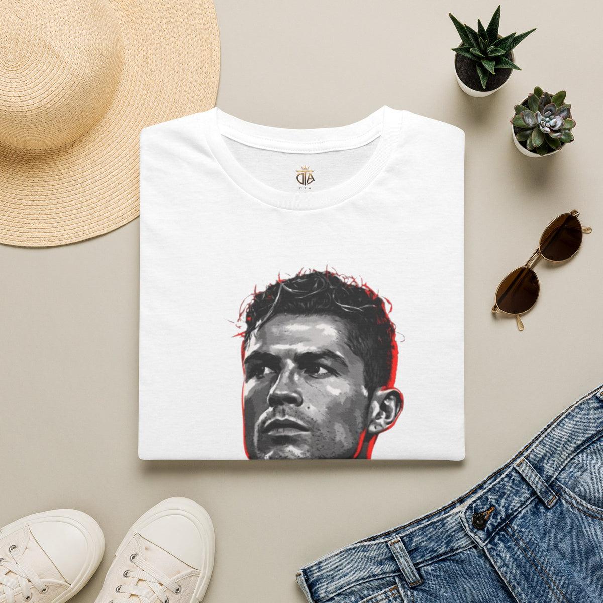 Graphic Portrait T-Shirt — Bold Monochrome Ronaldo Face Print