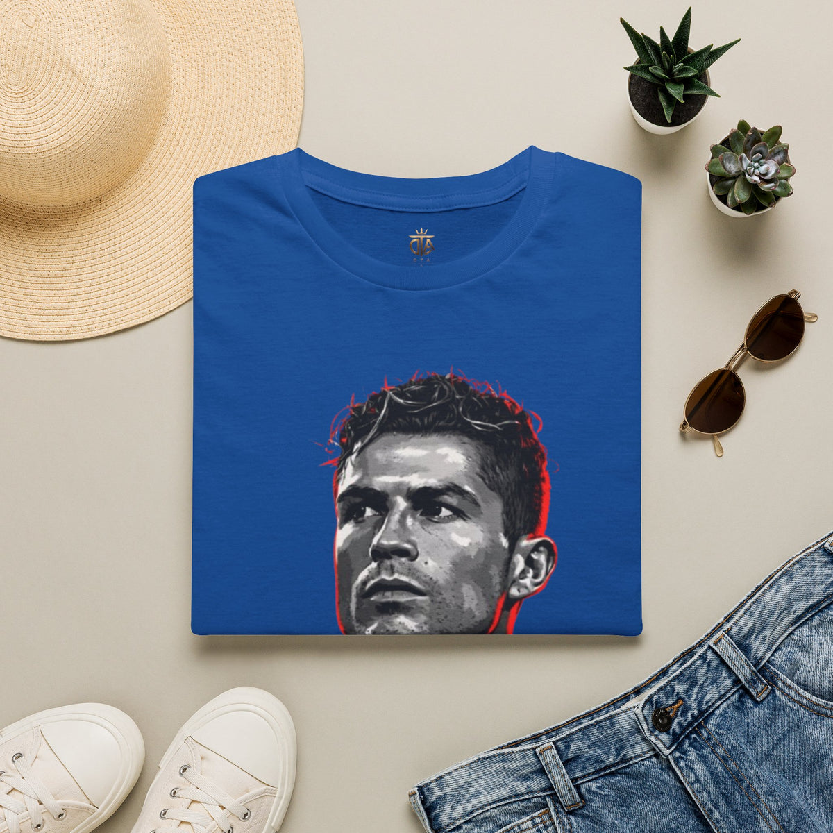 Graphic Portrait T-Shirt — Bold Monochrome Ronaldo Face Print