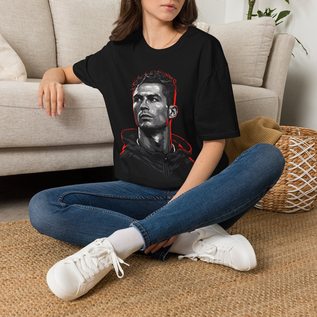 Graphic Portrait T-Shirt — Bold Monochrome Ronaldo Face Print